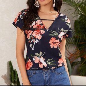 New V-neck floral design top